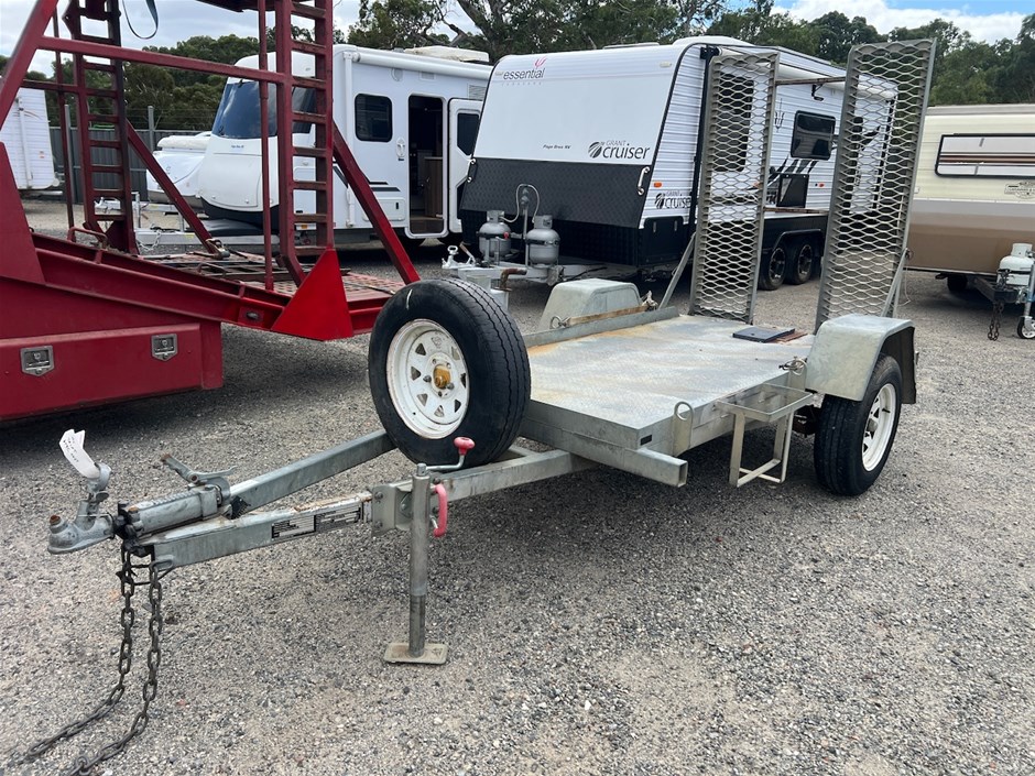 <p>2020 New Age  Wix SJR Trailer Single Plant Trailer</p>