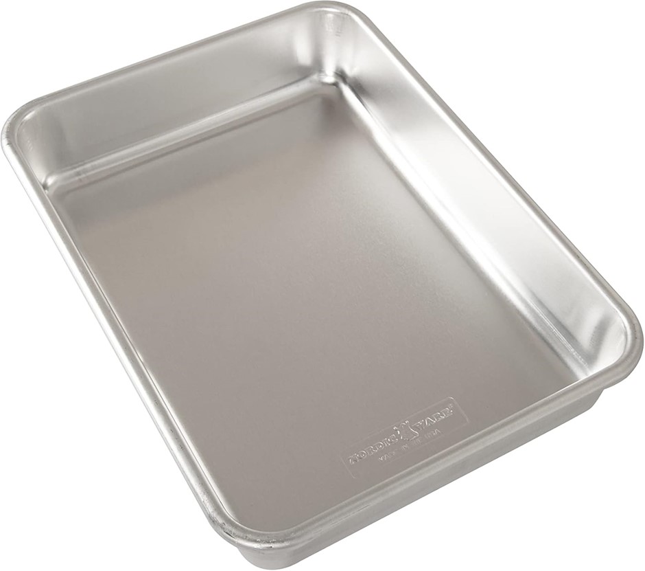 NORDIC WARE Natural Aluminum Commercial Rectangular Cake Pan 9 x 13 in.