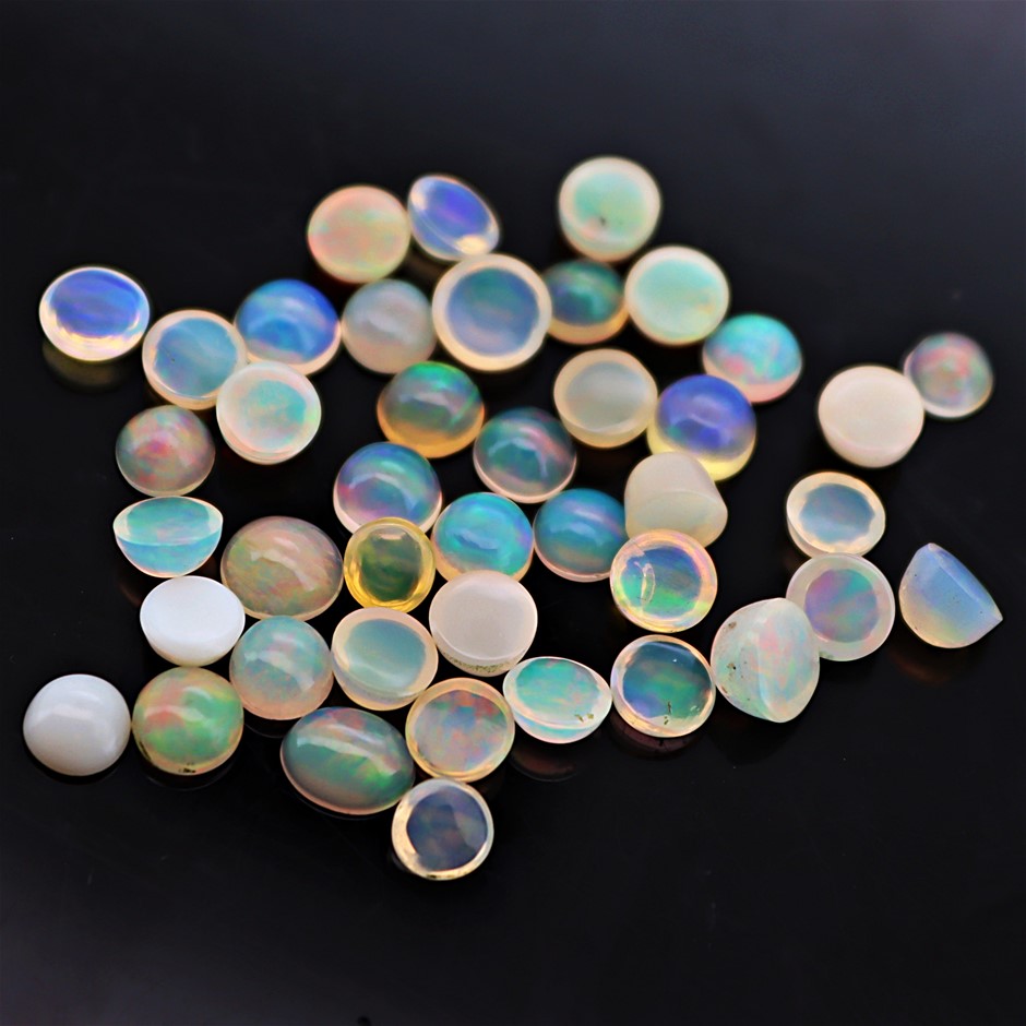 8.12 Carats White Color-Play Opal Parcel