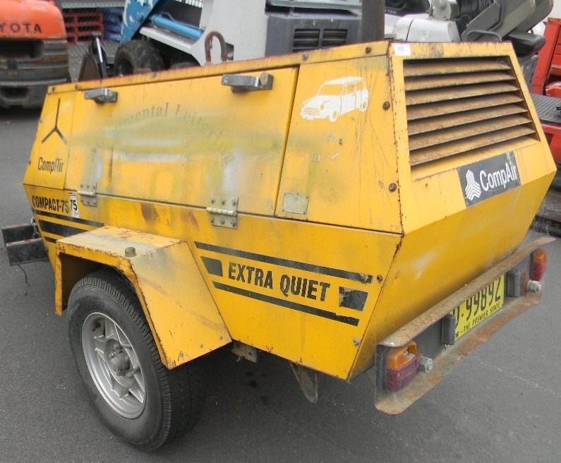 Trailer mounted air compressor, CompAir, model Compact 75, (circa 1988