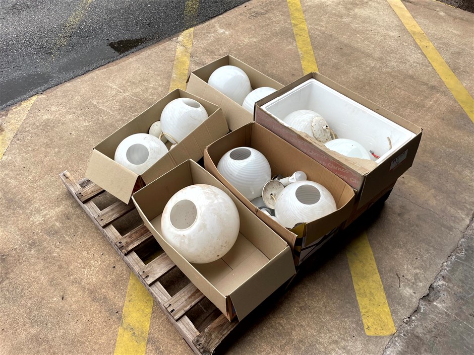 9x Frosted Glass Light Fittings