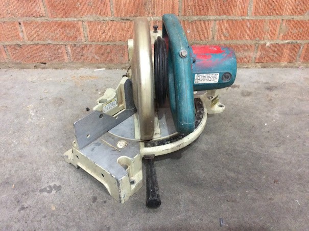 Makita LS1040 Compound Miter Saw