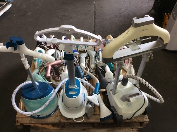 PHILIPS Mixed Brand and Model Steam Irons/Garment Steamers