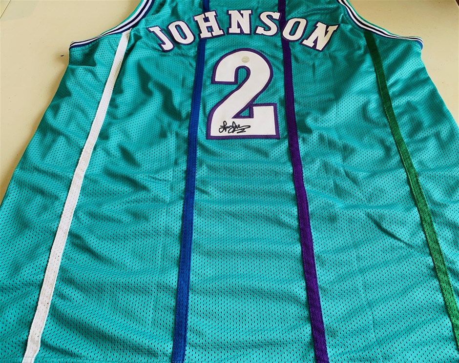 Larry Johnson signed Jersey