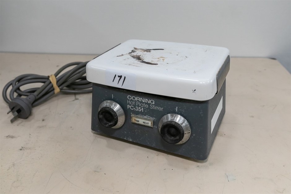 Hotplate Magnetic Stirrer with Variable Speed