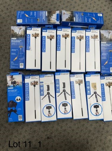 End of Lease Sale: Mini foldable tripod w/ phone holder - Approx 19 pieces