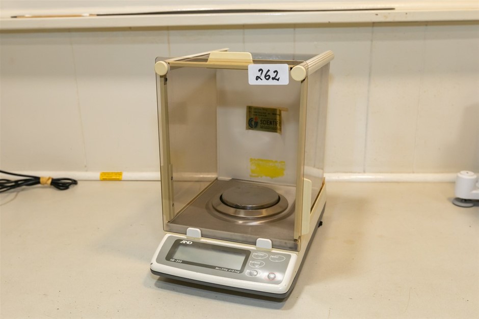 Analytical Balance