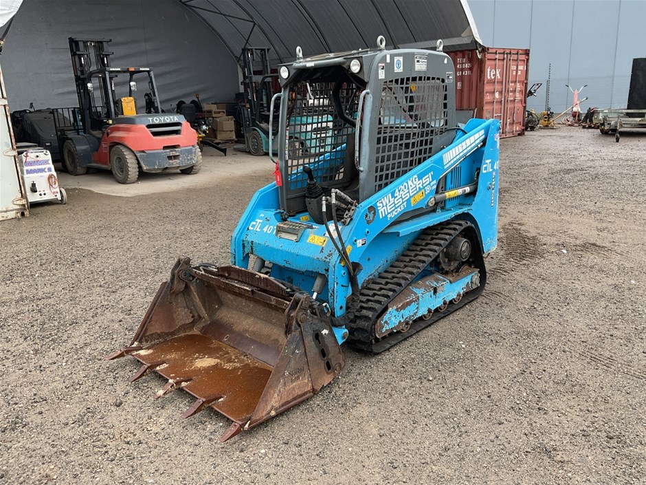 <p>Messersi CTL-40T Skid Steer Loader (Track)</p>