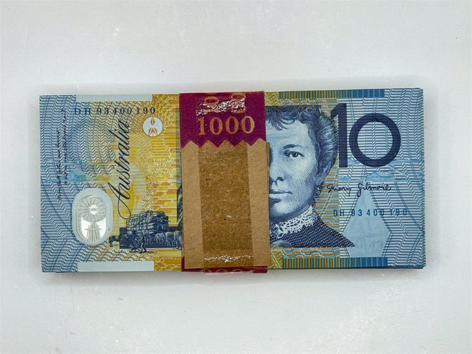 Approx. 100 x Ten Dollars, c.1993