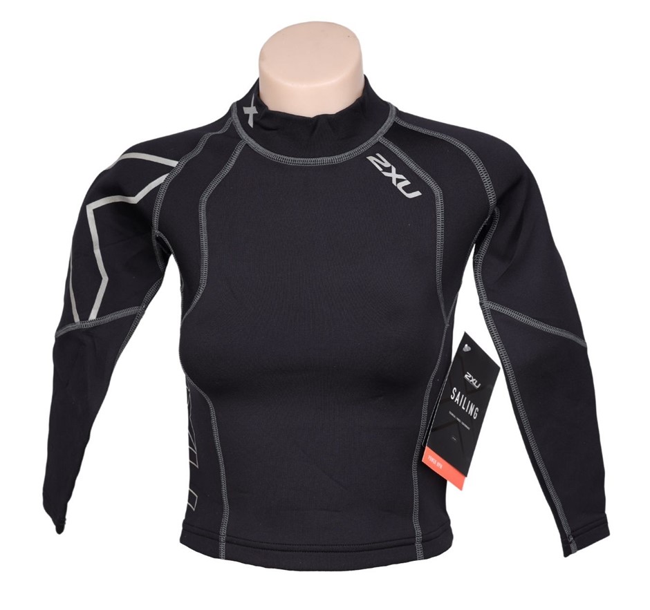 2 x 2XU Youth Long Sleeve High Performance Titanium Top, Size L, Black