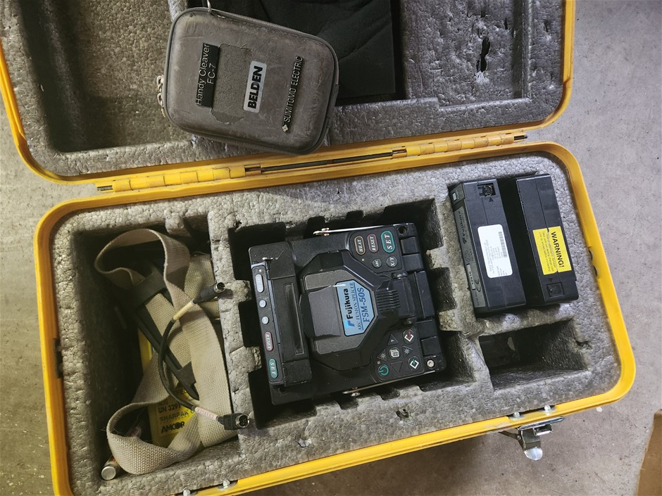 FUJIKURA Fusion Splicer