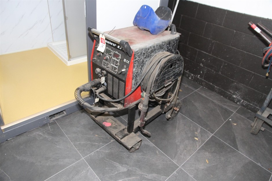 Total Arc 2 271 Mobile Mig Welder