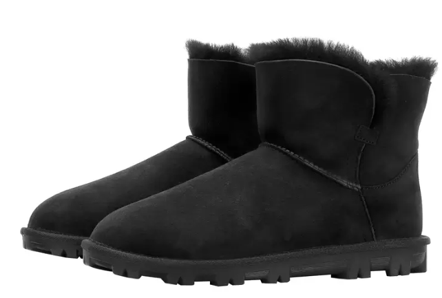 Kirkland Signature Women's Shearling Boots, Black Noir. Size US 8