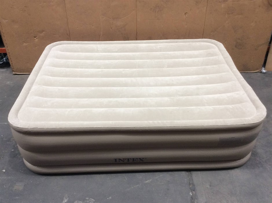 Intex Deluxe Queen Size Air Bed With Built-In Electric Pump