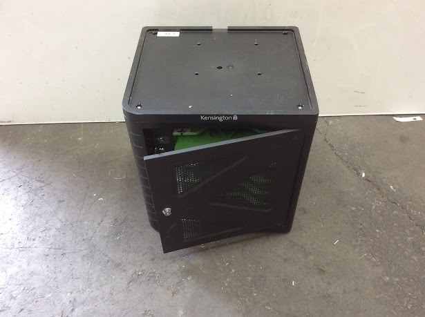 Kensington M01261 Charge and Sync Cabinet Universal Tablet