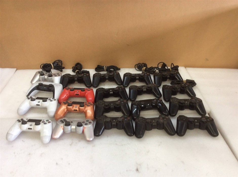 Mixed Sony PlayStation Controllers (DualShock / PS3 / PS4) (Lot of 20)