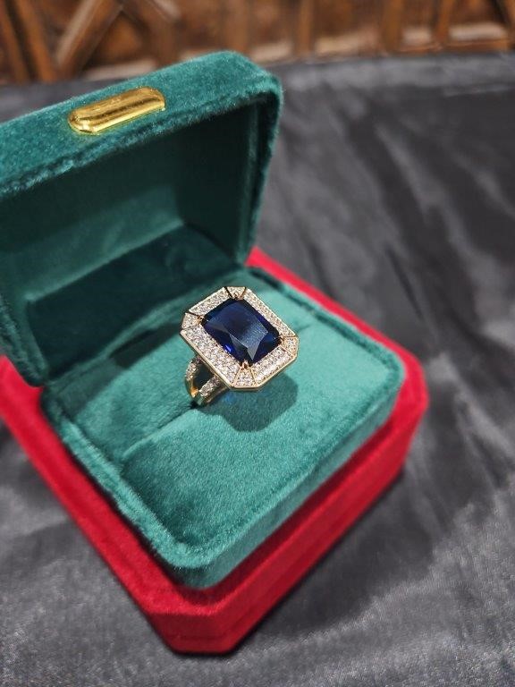 18K/Italy 8.0ct Blue Emerald Cut Yellow Ring(stamped)Warranty Quality-10US
