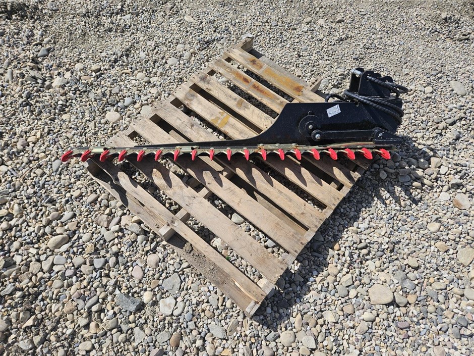Unused 2026 MIVA  Hedge Trimmer  Excavator Attachment