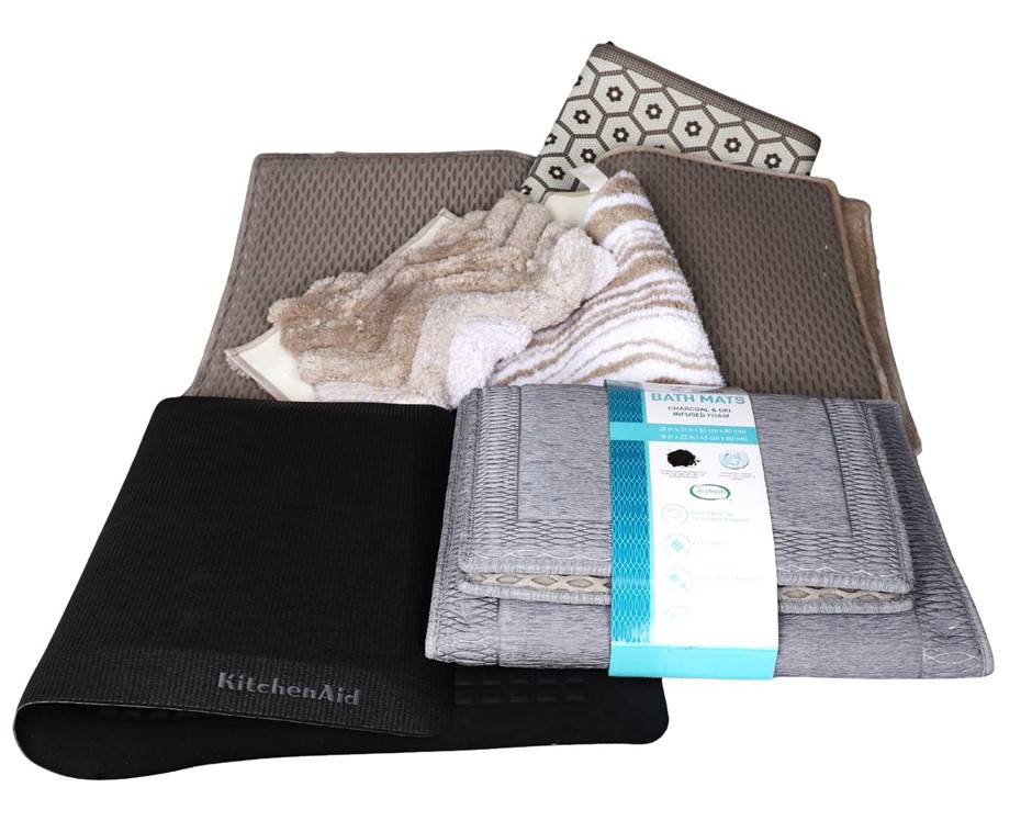 7 x Assorted Mats & Rugs, inc. TOWN & COUNTRY LIVING, SIGNATURE, And More.