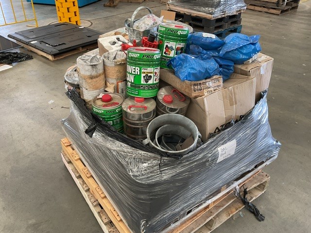 Pallet of Various Fittings and Pumps