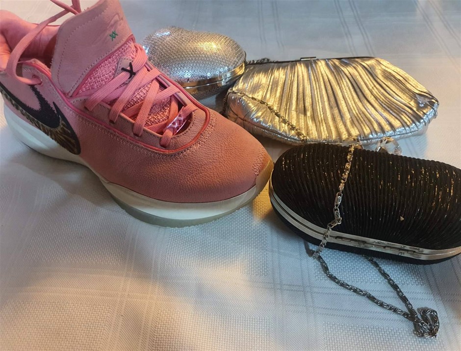 Nike XX Air 30cm and 3x evening bags . Used