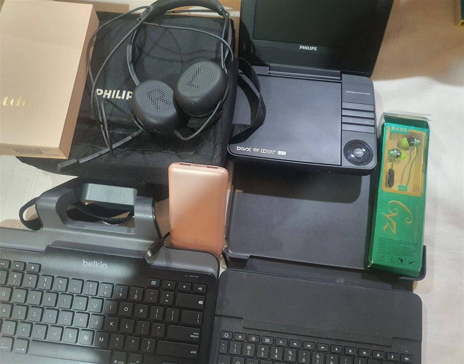 Various Electronics Gadgets. Seconds