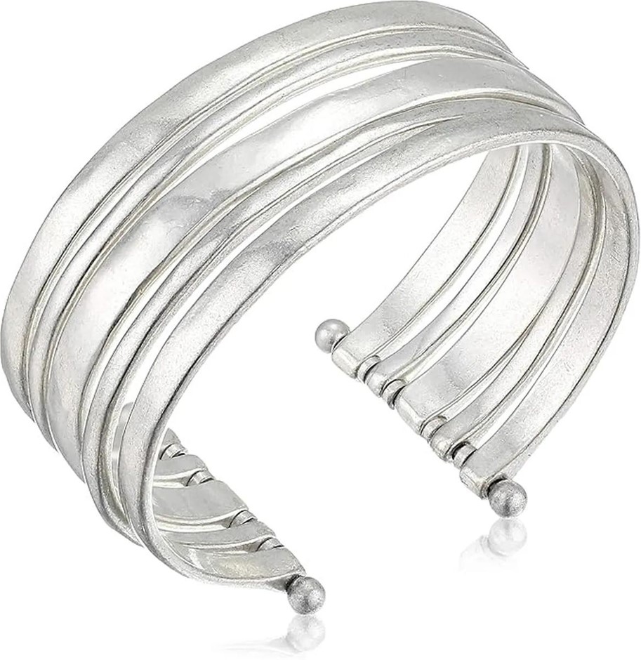 LUCKY BRAND Women's Cuff Bracelet, One Size, Silver, JWEL3467. Buyers Note