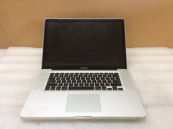 APPLE MacBookPro (A1286) (EMC 2556) Laptop i7-3615QM 4GBRAM/500GB