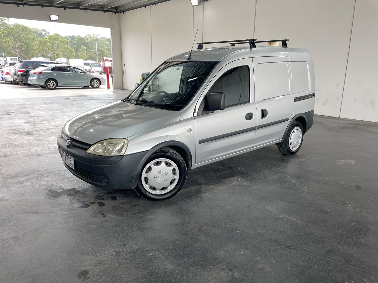 2006 Holden Combo XC Manual Van