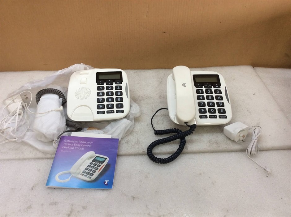 Telstra TEC-D Easy Control Desktop Phone (Lot of 2)
