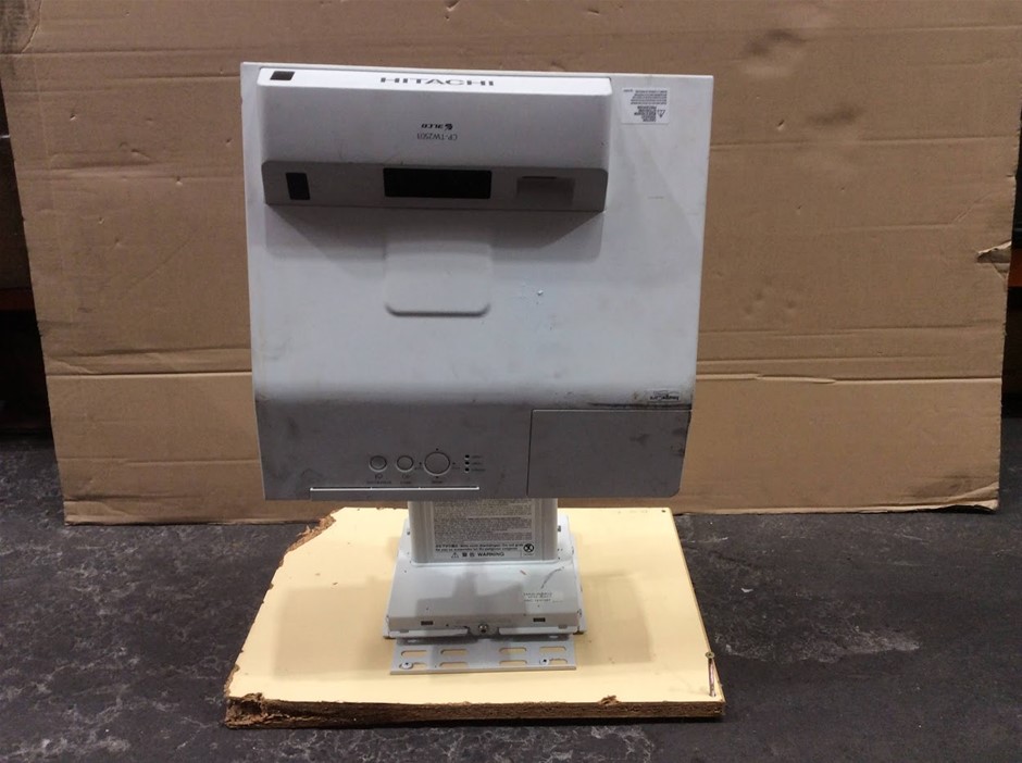 Hitachi CP-TW2503 Short Throw Projector