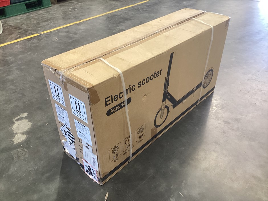 <p>Redback Model S Electric Scooter Qty 2</p>