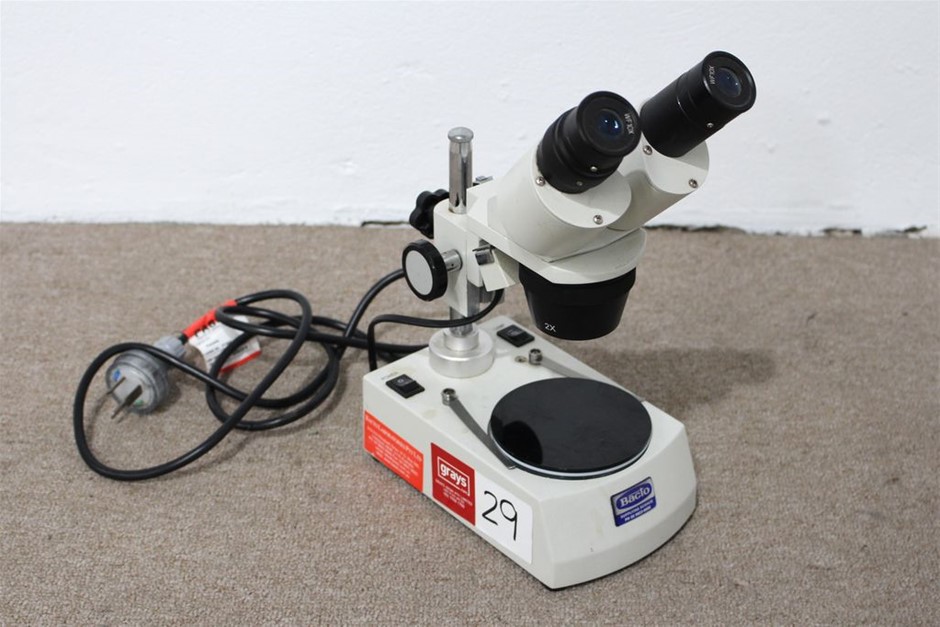 Microscope "Bacto"