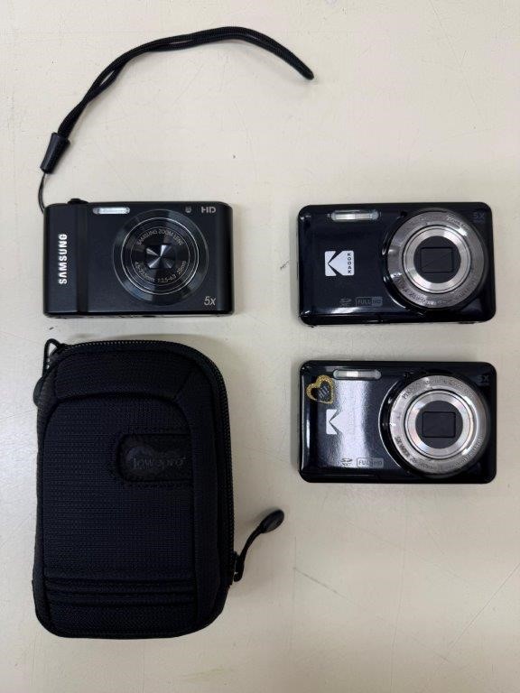 3 x SAMSUNG & KODAK Digital Canera including
