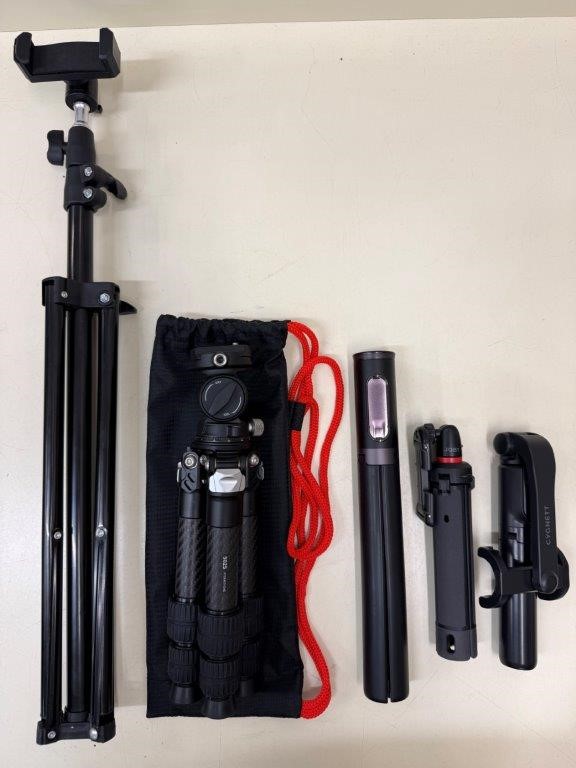 5 x Assorted Tripods & Selfie Sticks including