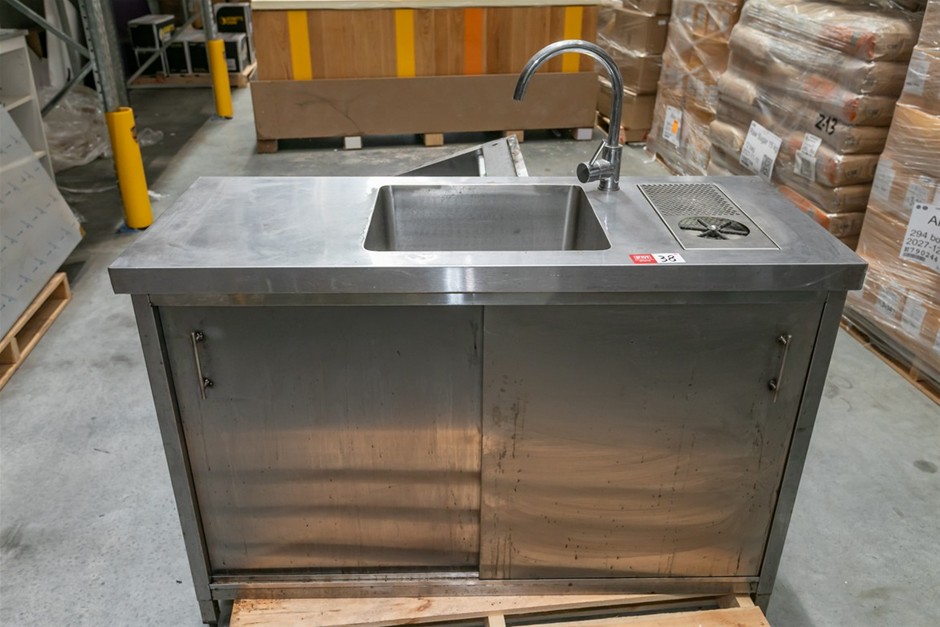 Kitchen Sink with Under Cabinet & Side Cup Rinser