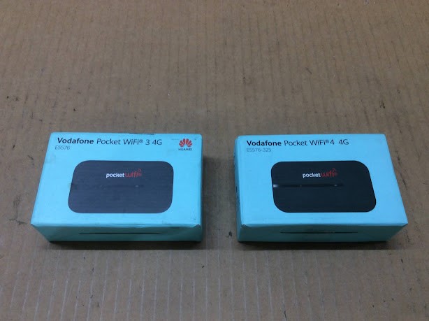Vodafone Pocket WiFi 4 4G E5576-325&WiFi 3 4G E5576 Hotspots (Lot of 2)