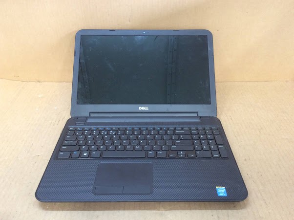 Dell Inspiron 3537 Laptop i5 4200U 4GBRAM/320GB Black