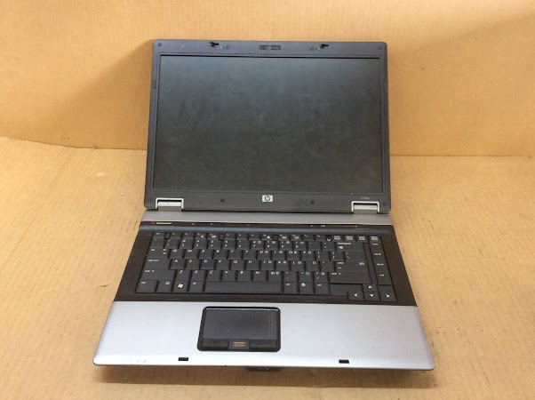 HP Compaq 6730b Laptop Core 2 Duo T6570 4GBRAM/320GB