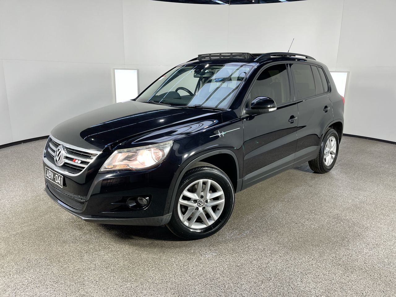 2010 Volkswagen Tiguan 125 TSI 5N Automatic Wagon (WOVR - Inspected)