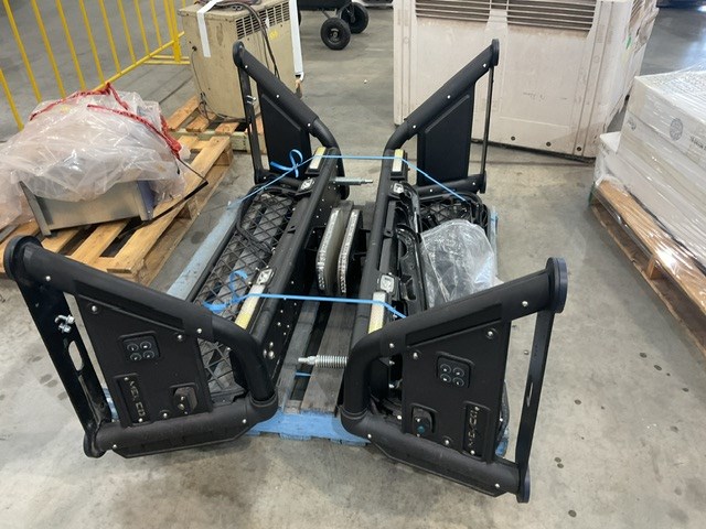 Unreserved Auto Accessories and Electrical