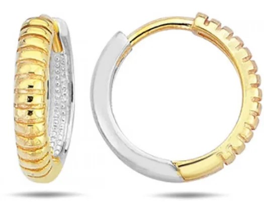 <B>9K Yellow Gold Sacred Heart Pendant</B><P>