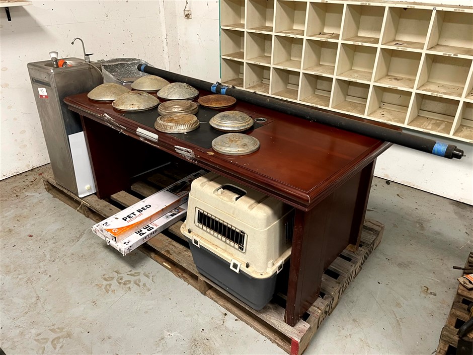 Water Chiller, Large Office desk and Pet Equipment