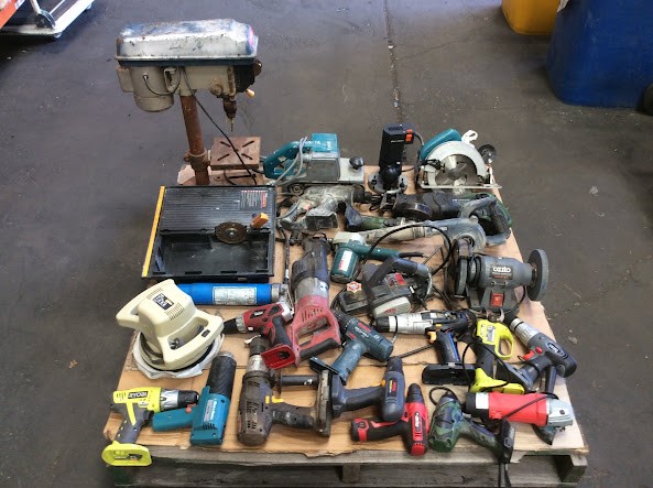 Bosch/Ryobi/Ozito Mixed Brand and Model Electric Drill/Power Tools