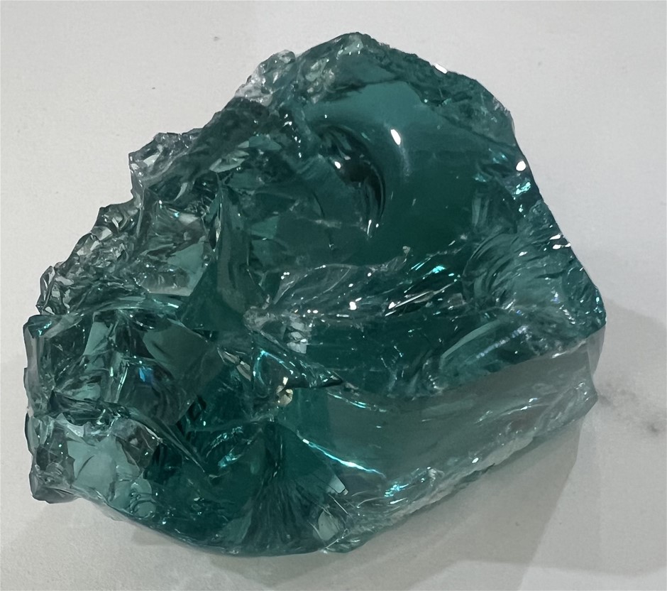 425 Gram natural Aqua blue Crysal rough Gemstone