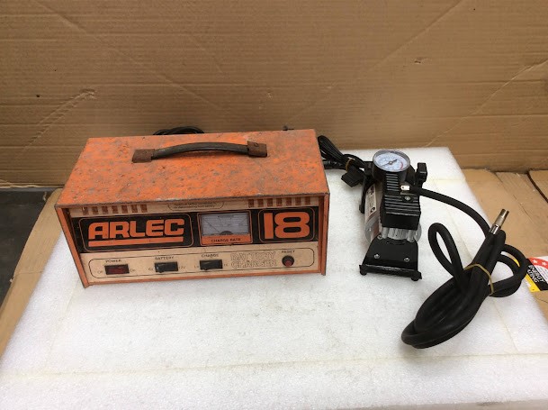 Pro-Tyre RG6034 HeavyDuty Air Compressor&Arlec 18 Battery Charger(Lot of 2)