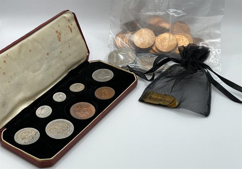 Approx. 107 x Assorted NZ Pre-Decimal Coins & Set