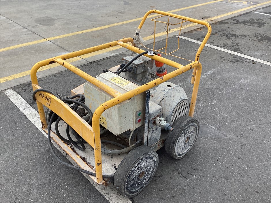 <p>Spitwater Pressure Water</p>