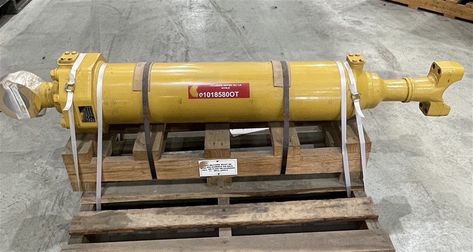 Cylinder Ripper Tilt LH