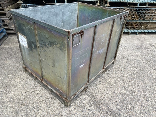 Stackable Stillages x 10